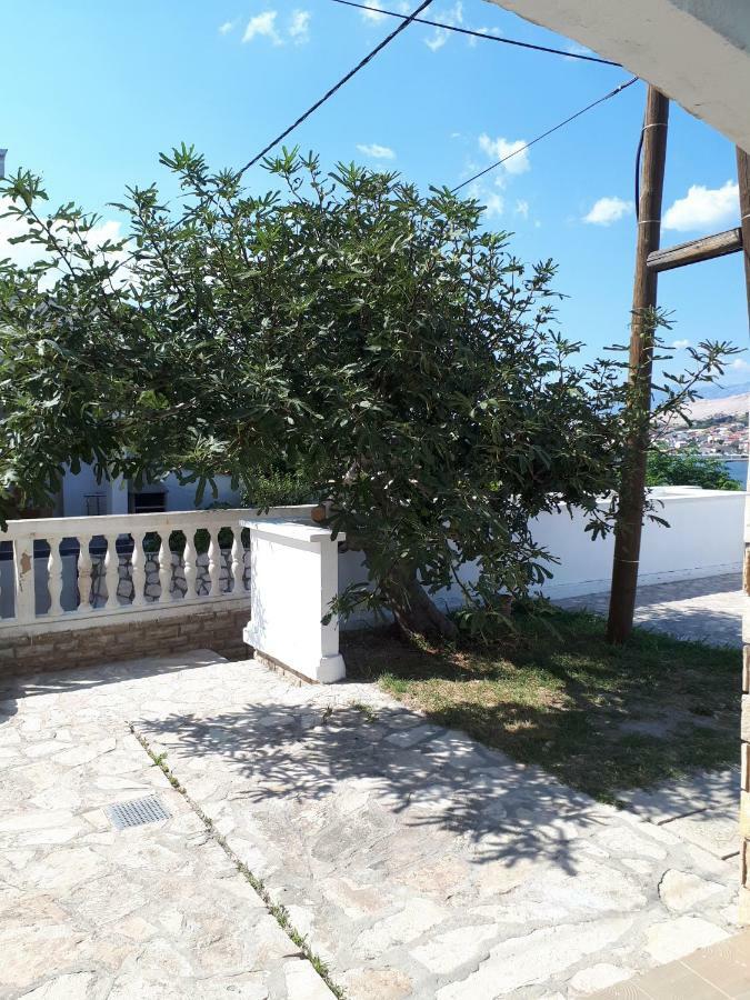 Apartmani Vuksanovic Pag Town Luaran gambar